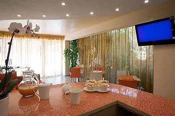 Motta Residence Hotel 모타 산타나스타시아 아파트호텔