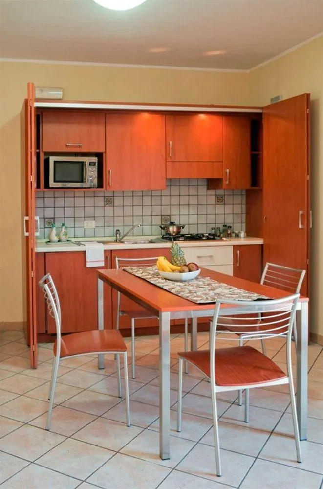 Motta Residence Hotel 모타 산타나스타시아